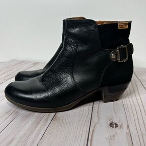 Pikolinos Rotterdam Black Leather Ankle Boots